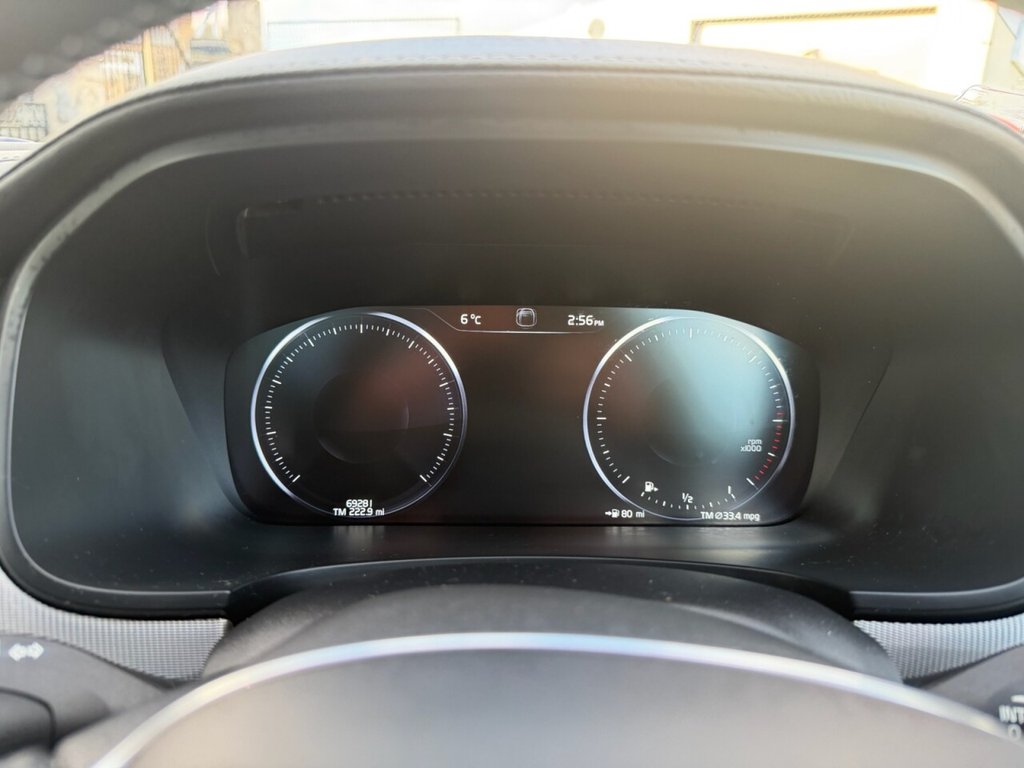 Used Volvo V90 2018 for sale - 77534525: Photo 42