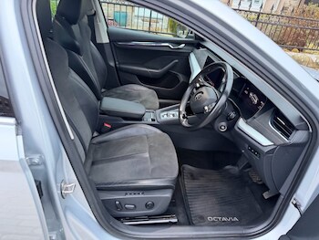 Used Skoda Octavia 2020 for sale - 77879775: Photo