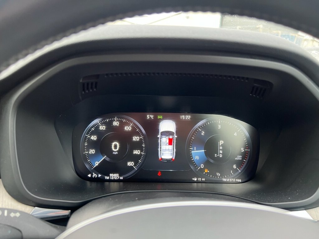 Used Volvo XC60 2017 for sale - 77037874: Photo 24