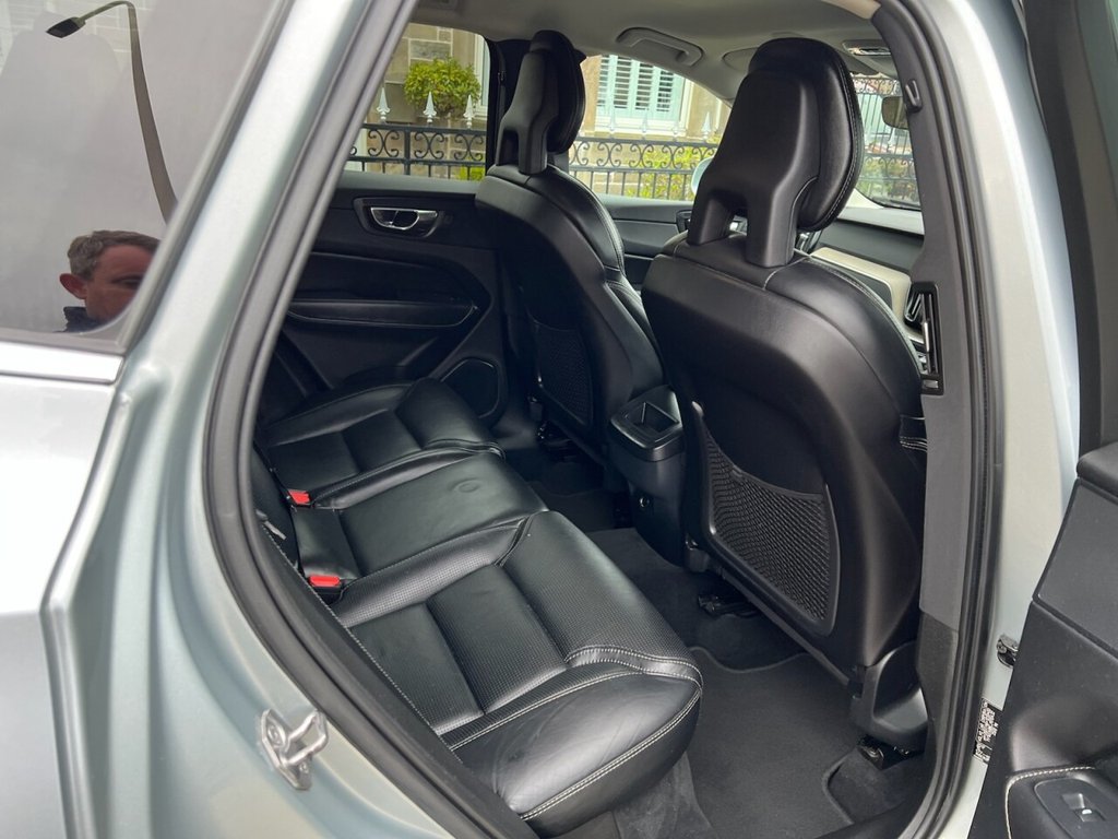 Used Volvo XC60 2017 for sale - 77037874: Photo 35