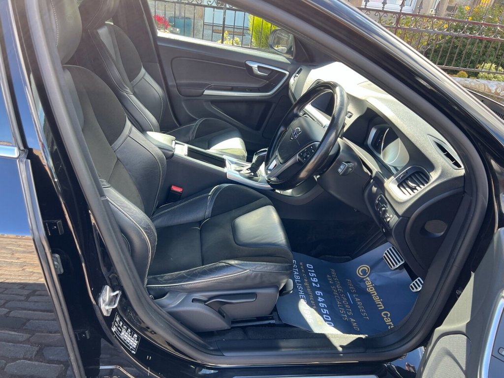 Used Volvo V60 2016 for sale - 77037767: Photo 2