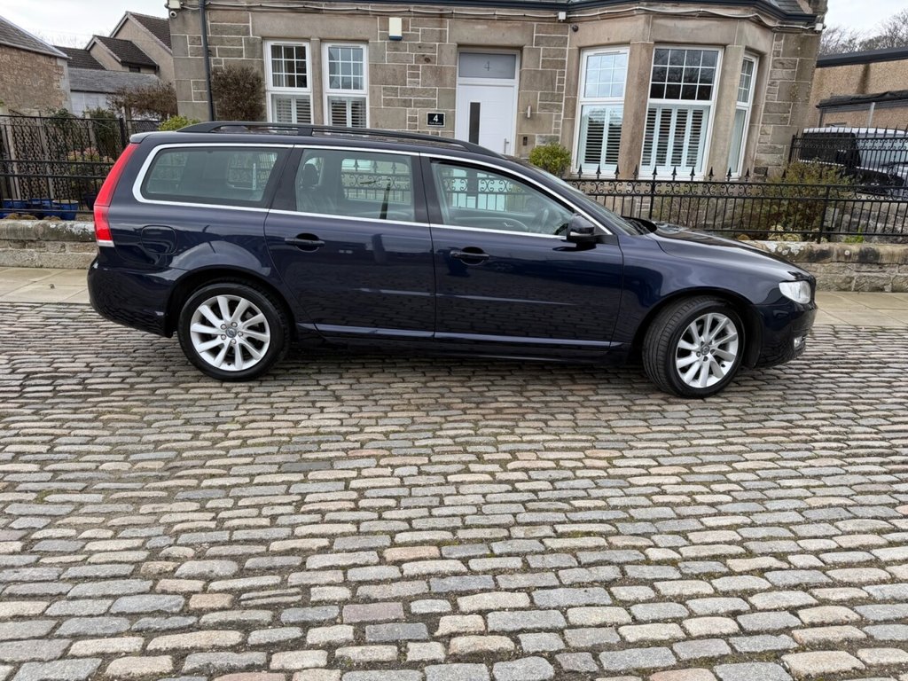 Used Volvo V70 2015 for sale - 77920164: Photo 12