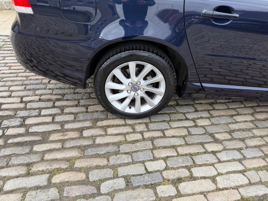 Used Volvo V70 2015 for sale - 77920164: Photo 13