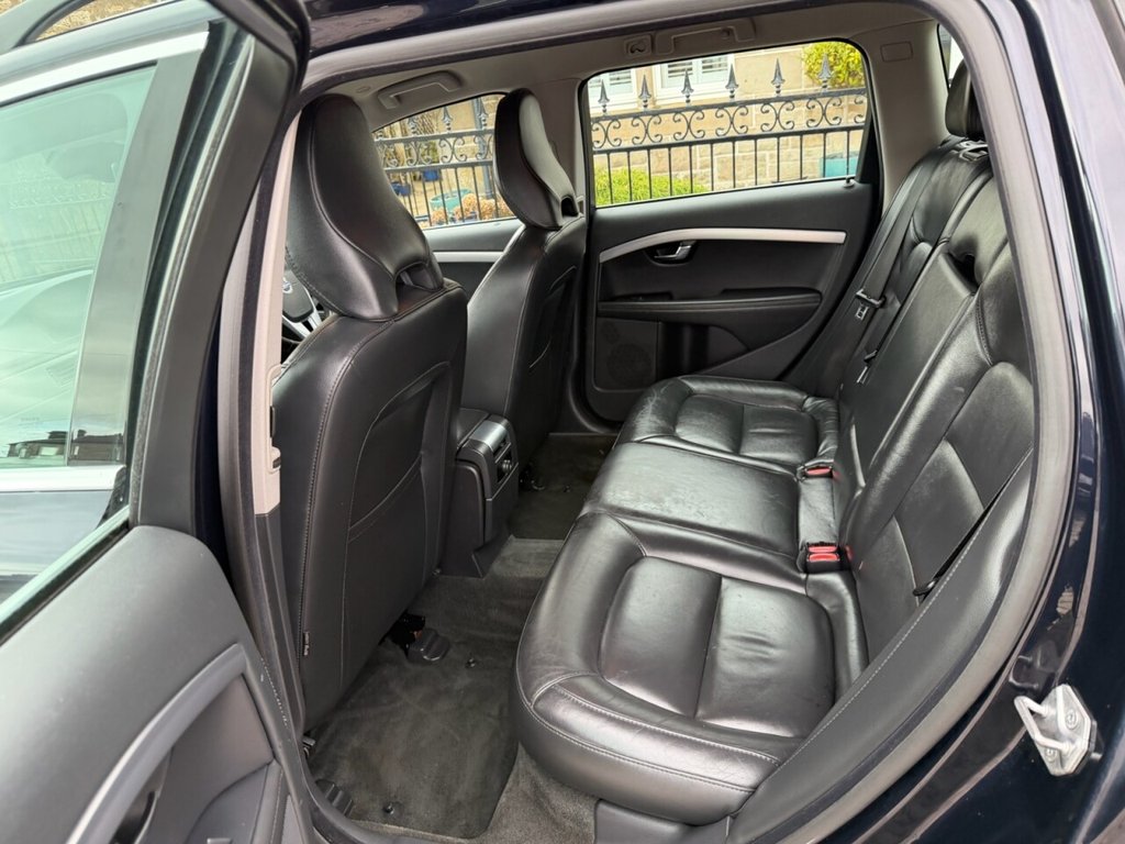 Used Volvo V70 2015 for sale - 77920164: Photo 18