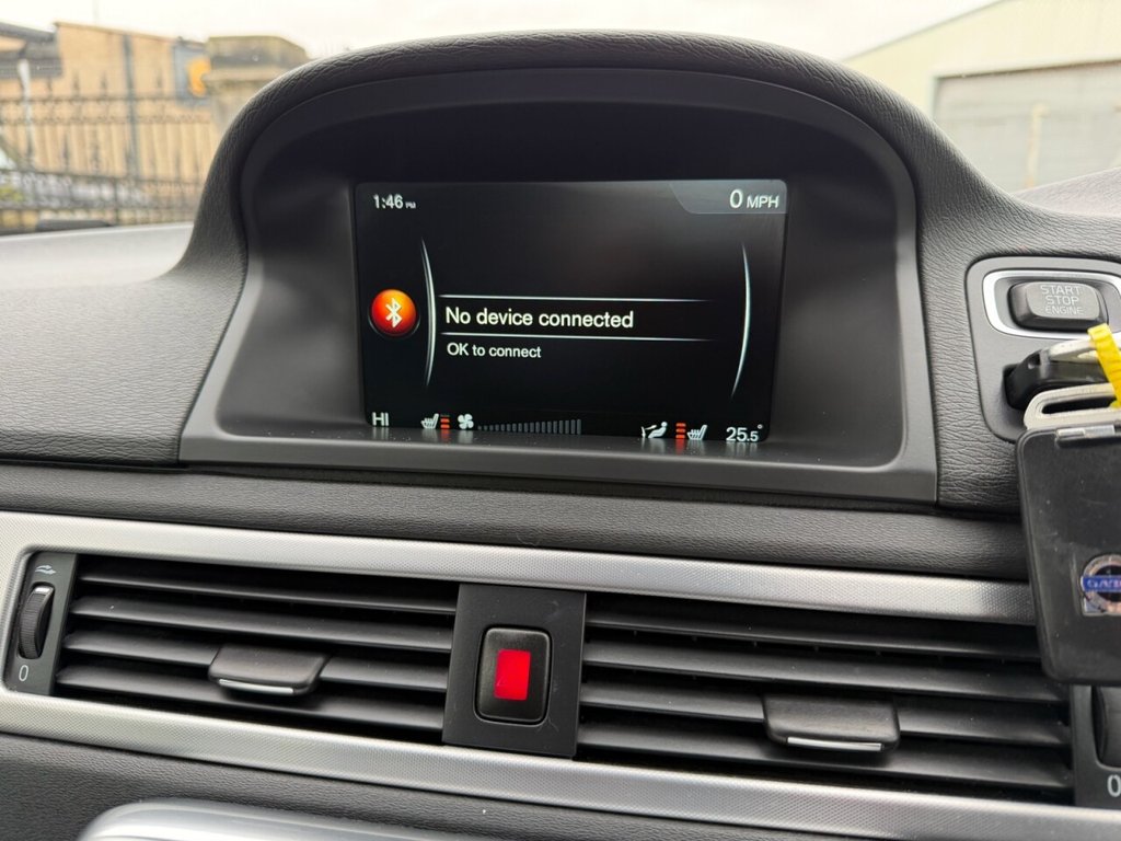 Used Volvo V70 2015 for sale - 77920164: Photo 23