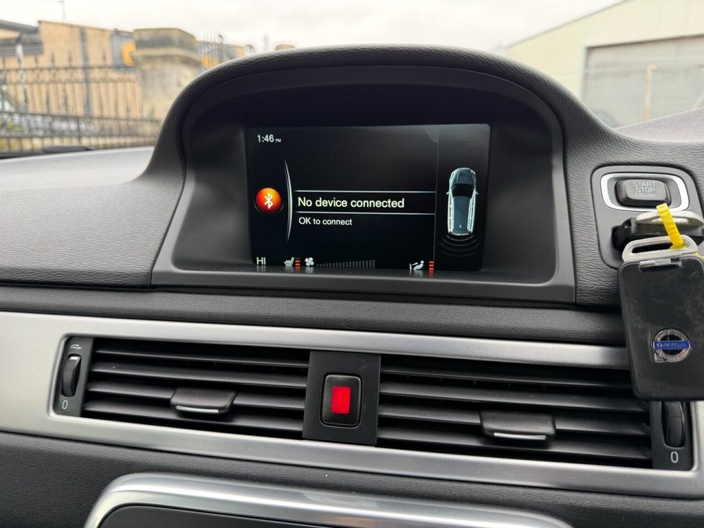 Used Volvo V70 2015 for sale - 77920164: Photo 24