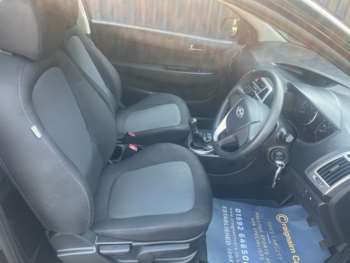 Used Hyundai i20 2014 for sale - 74930801: Photo