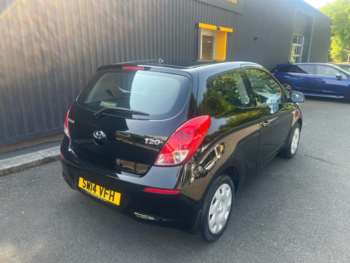 Used Hyundai i20 2014 for sale - 74930801: Photo