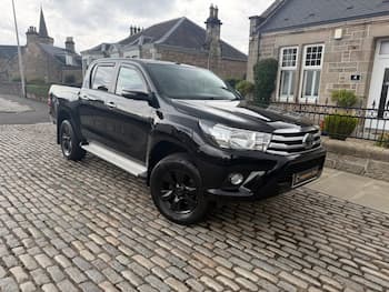Used Toyota Hilux 2016 for sale - 79642887: Photo