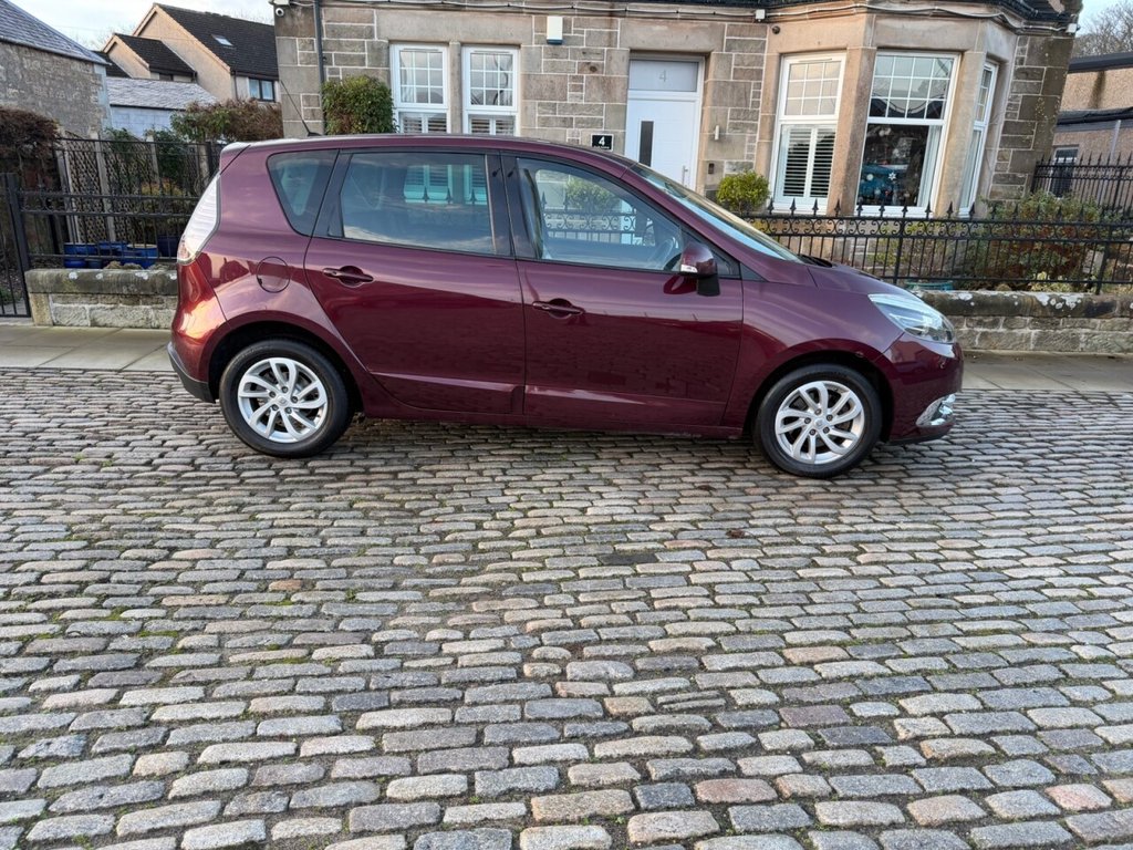 Used Renault Scenic 2014 for sale - 77038104: Photo 10