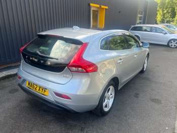 Used Volvo V40 2012 for sale - 75242406: Photo