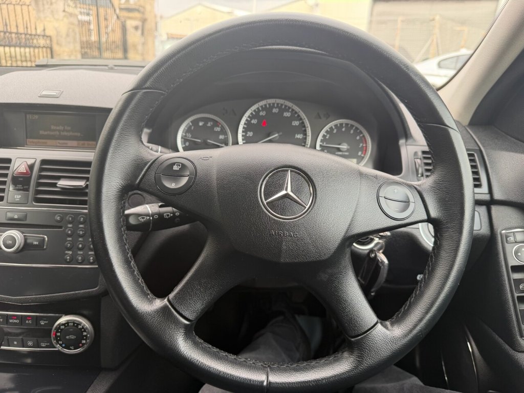 Used Mercedes-Benz C Class 2009 for sale - 77879707: Photo 29