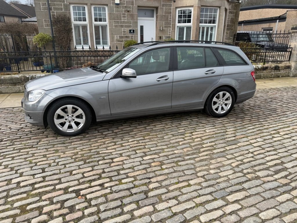 Used Mercedes-Benz C Class 2009 for sale - 77879707: Photo 5
