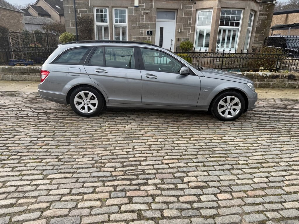 Used Mercedes-Benz C Class 2009 for sale - 77879707: Photo 7