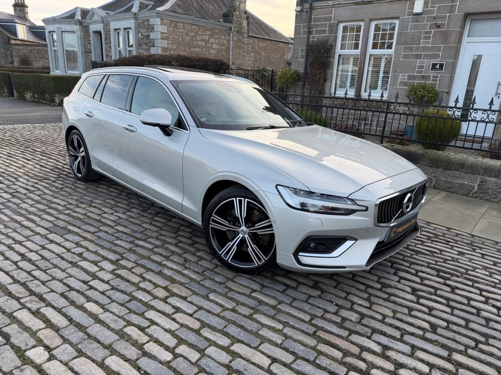 Used Volvo V60 2018 for sale - 77608470: Photo 1
