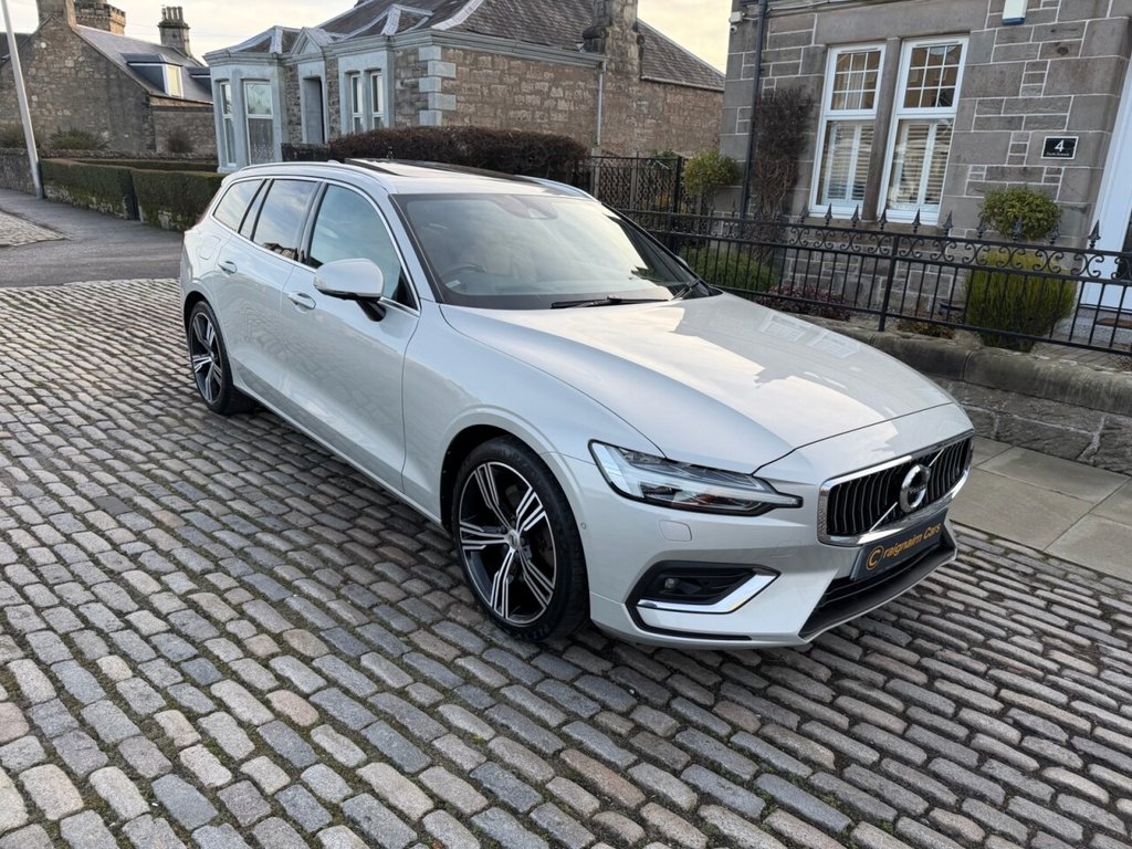 Used Volvo V60 2018 for sale - 77608470: Photo 10