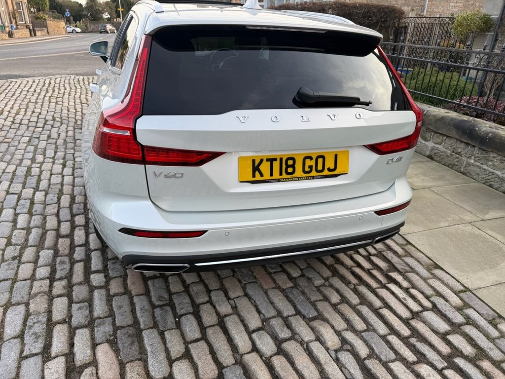 Used Volvo V60 2018 for sale - 77608470: Photo 15