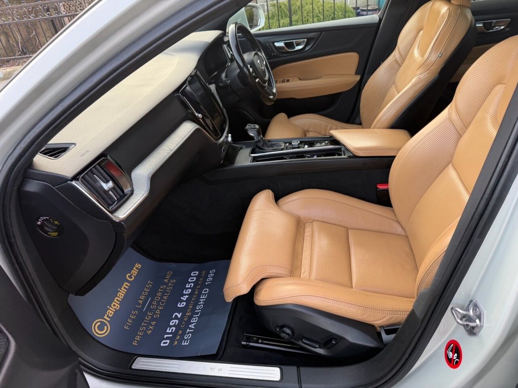 Used Volvo V60 2018 for sale - 77608470: Photo 20