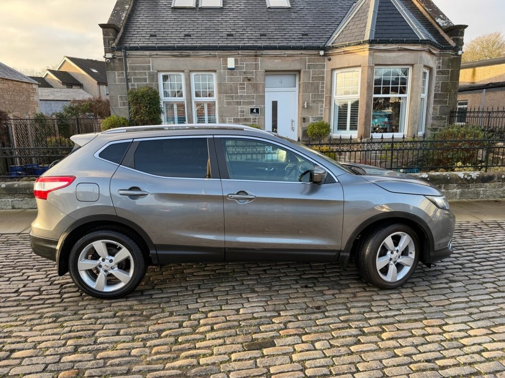 Used Nissan Qashqai 2017 for sale - 77038097: Photo 12