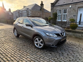 Used Nissan Qashqai 2017 for sale - 77038097: Photo