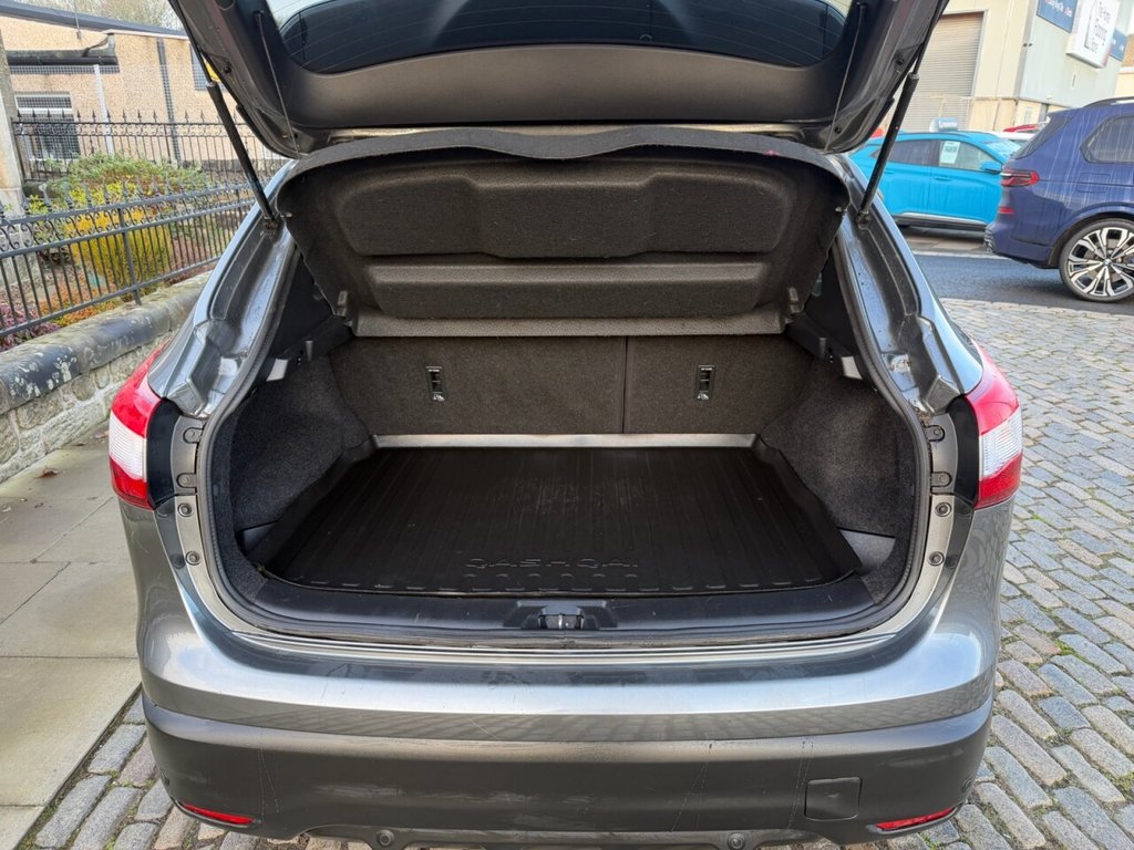 Used Nissan Qashqai 2017 for sale - 77038097: Photo 22