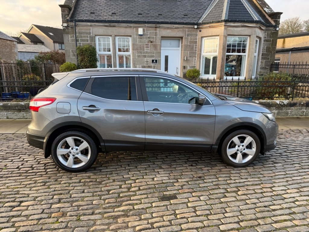 Used Nissan Qashqai 2017 for sale - 77038097: Photo 5