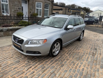 Used Volvo V70 2011 for sale - 78212938: Photo