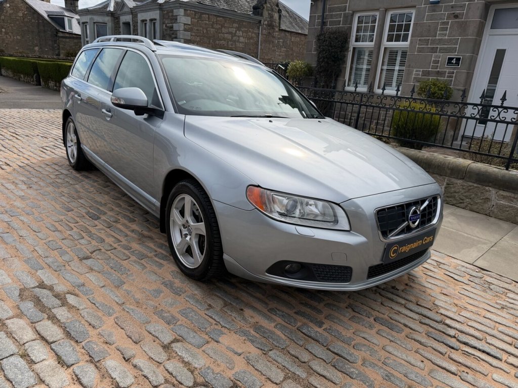 Used Volvo V70 2011 for sale - 78212938: Photo 4