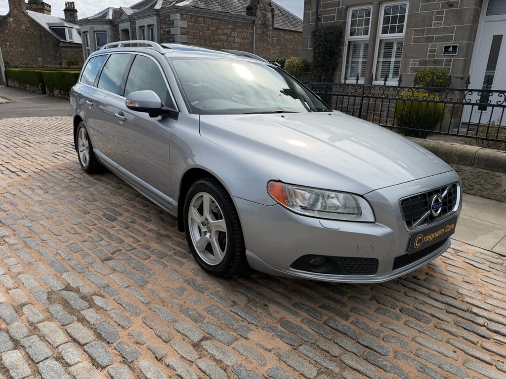Used Volvo V70 2011 for sale - 78212938: Photo 7