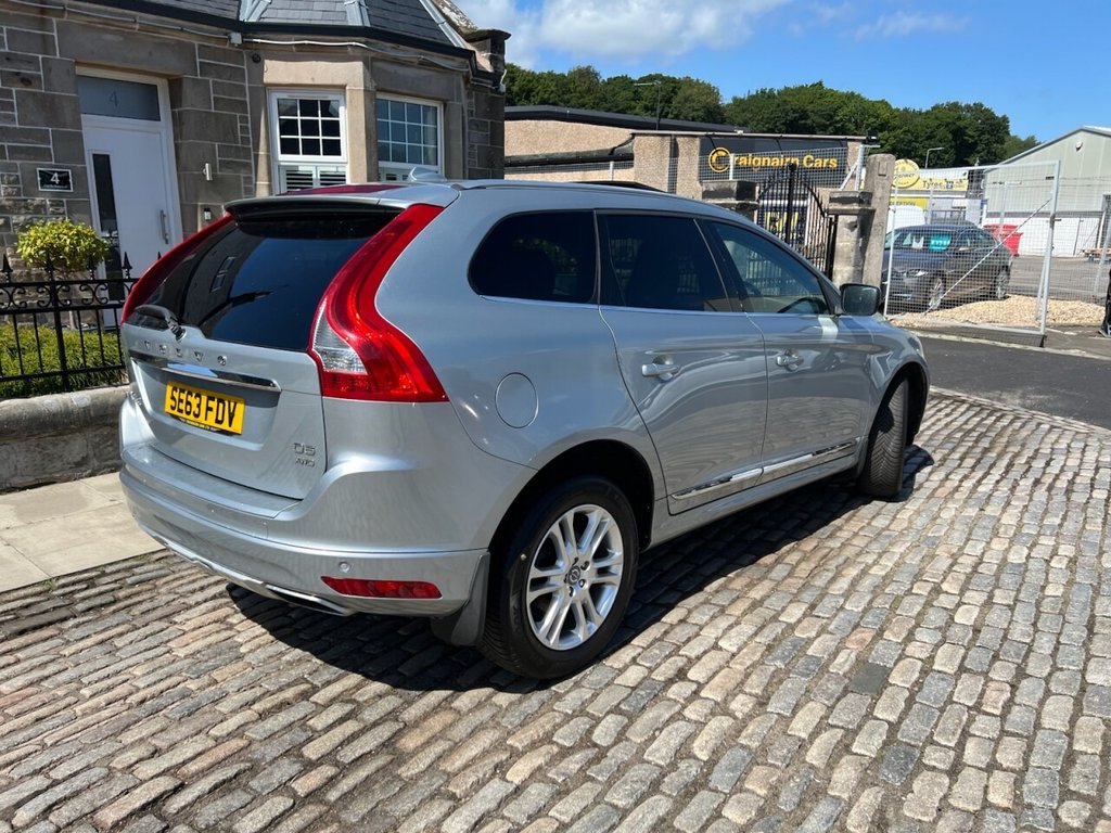 Used Volvo XC60 2014 for sale - 77037687: Photo 9