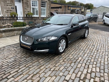 Used Jaguar XF 2014 for sale - 78271433: Photo