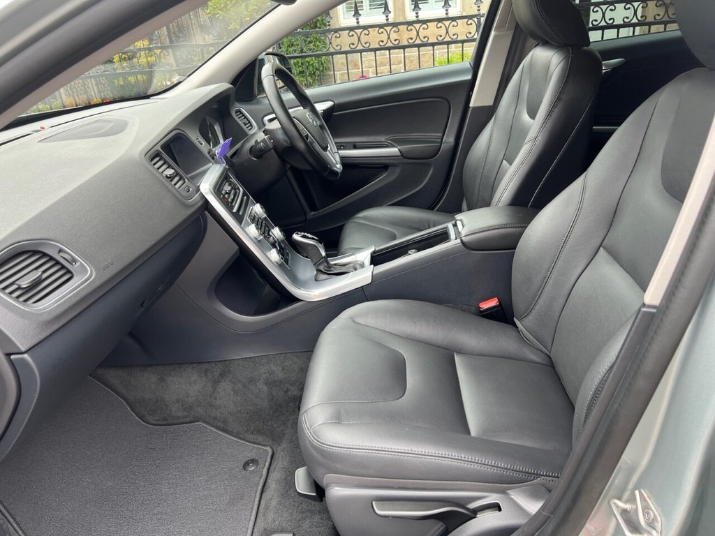 Used Volvo V60 2018 for sale - 77037690: Photo 20