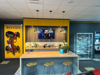 Used Volvo V90 2017 for sale - 78357973: Photo