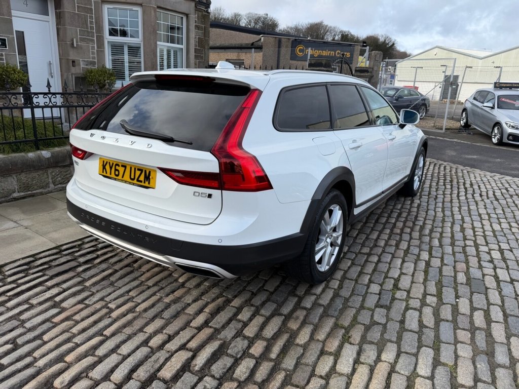 Used Volvo V90 Cross Country 2017 for sale - 77609357: Photo 12