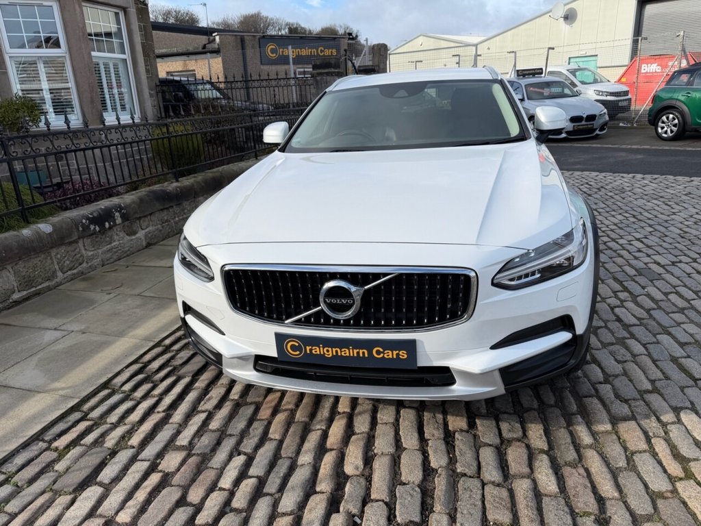 Used Volvo V90 Cross Country 2017 for sale - 77609357: Photo 17