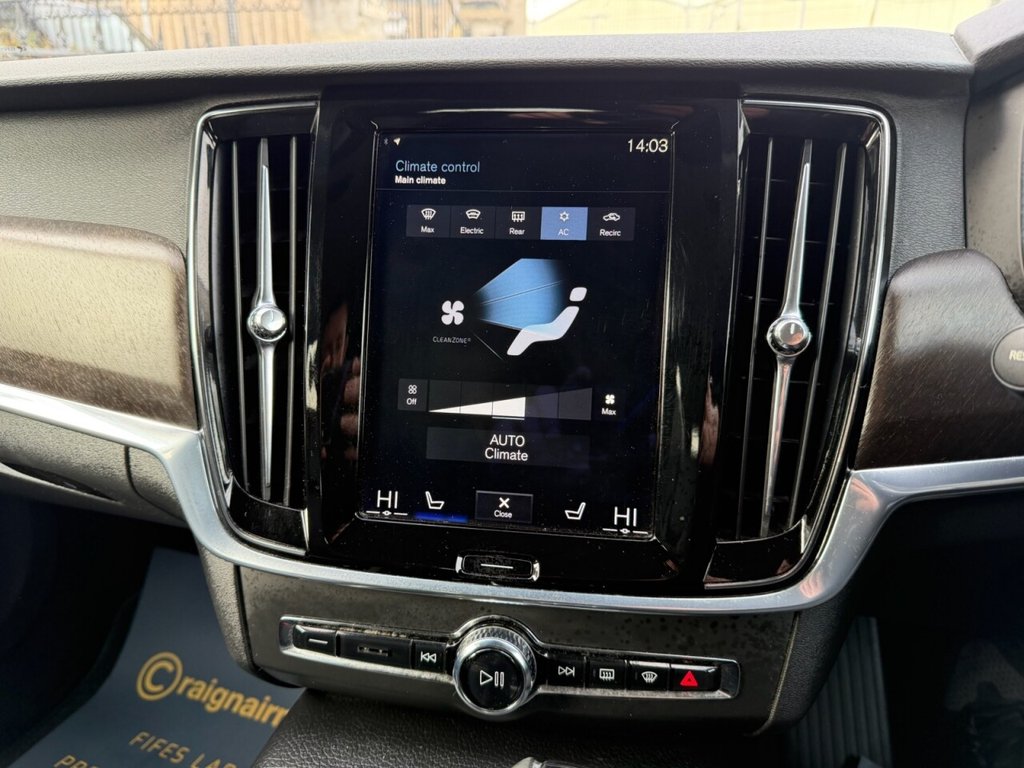 Used Volvo V90 Cross Country 2017 for sale - 77609357: Photo 21