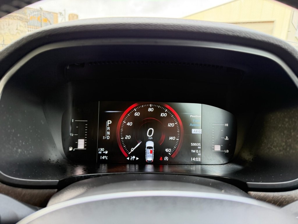 Used Volvo V90 Cross Country 2017 for sale - 77609357: Photo 24