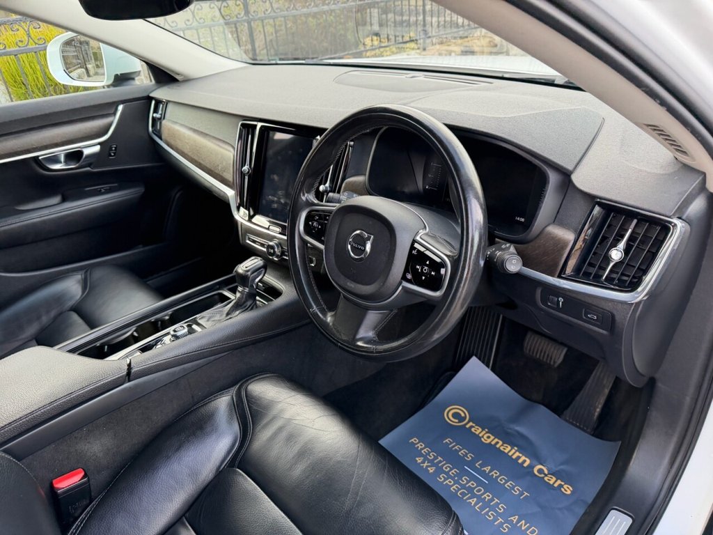 Used Volvo V90 Cross Country 2017 for sale - 77609357: Photo 38