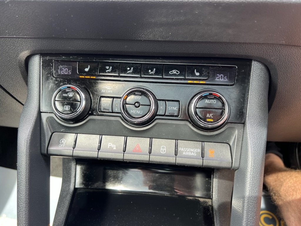 Used Skoda Karoq 2020 for sale - 77132945: Photo 31