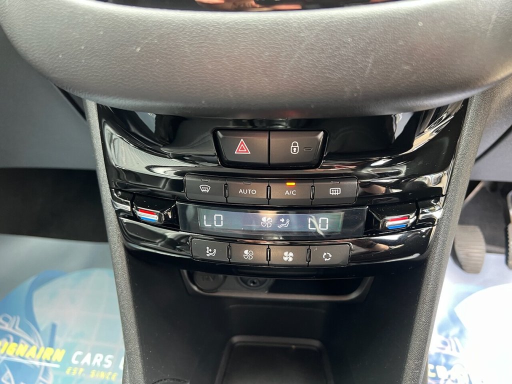 Used Peugeot 208 2015 for sale - 77009543: Photo 8