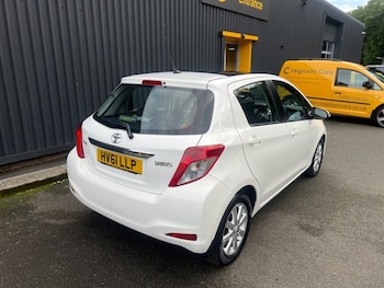Used Toyota Yaris 2011 for sale - 75985777: Photo