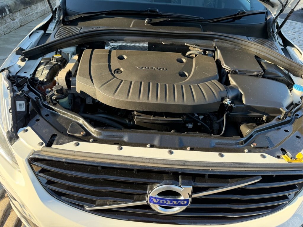 Used Volvo XC60 2017 for sale - 77037881: Photo 28