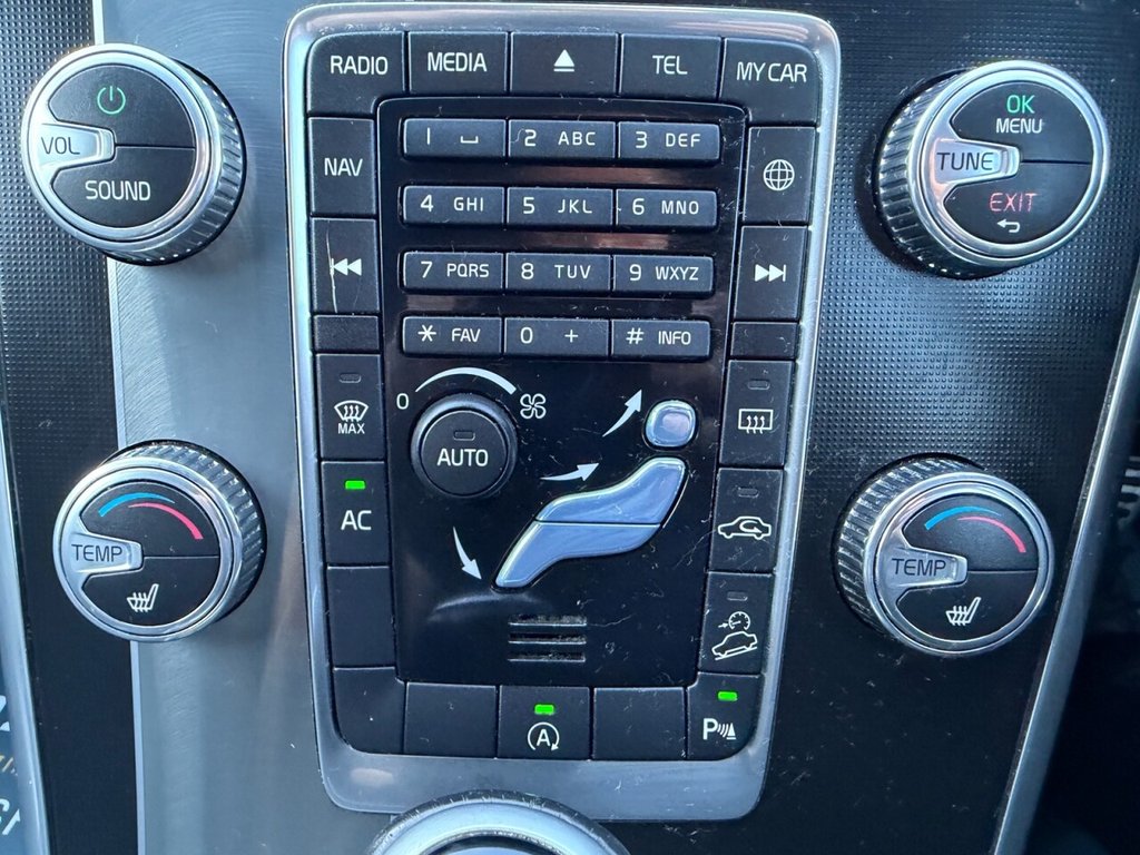 Used Volvo XC60 2017 for sale - 77037881: Photo 39