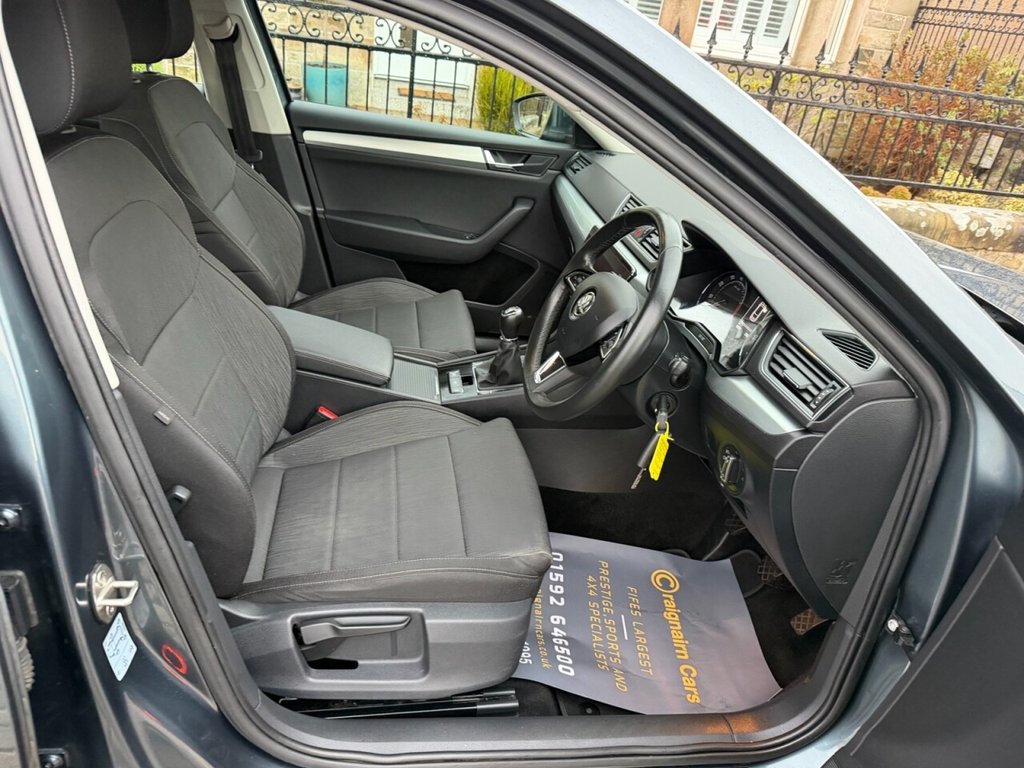 Used Skoda Superb 2018 for sale - 77534120: Photo 2