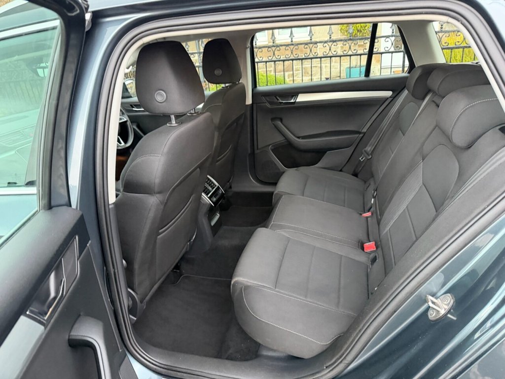 Used Skoda Superb 2018 for sale - 77534120: Photo 30