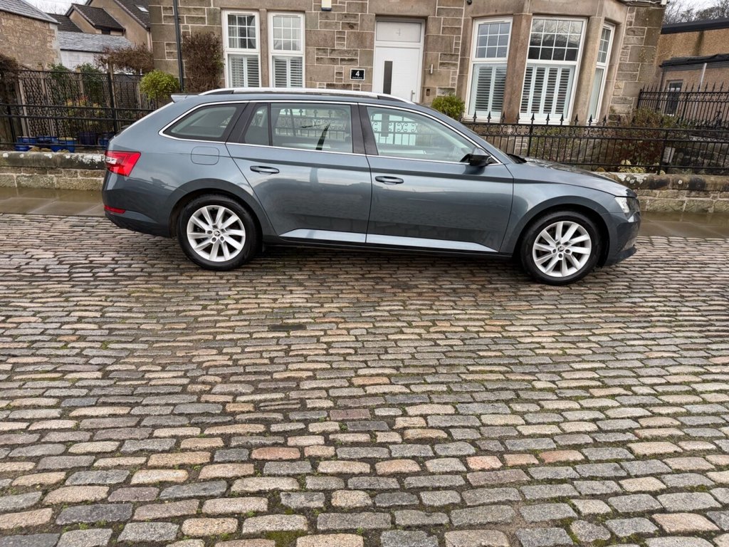 Used Skoda Superb 2018 for sale - 77534120: Photo 5