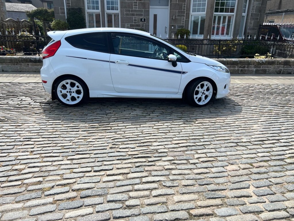 Used Ford Fiesta 2011 for sale - 77037822: Photo 16