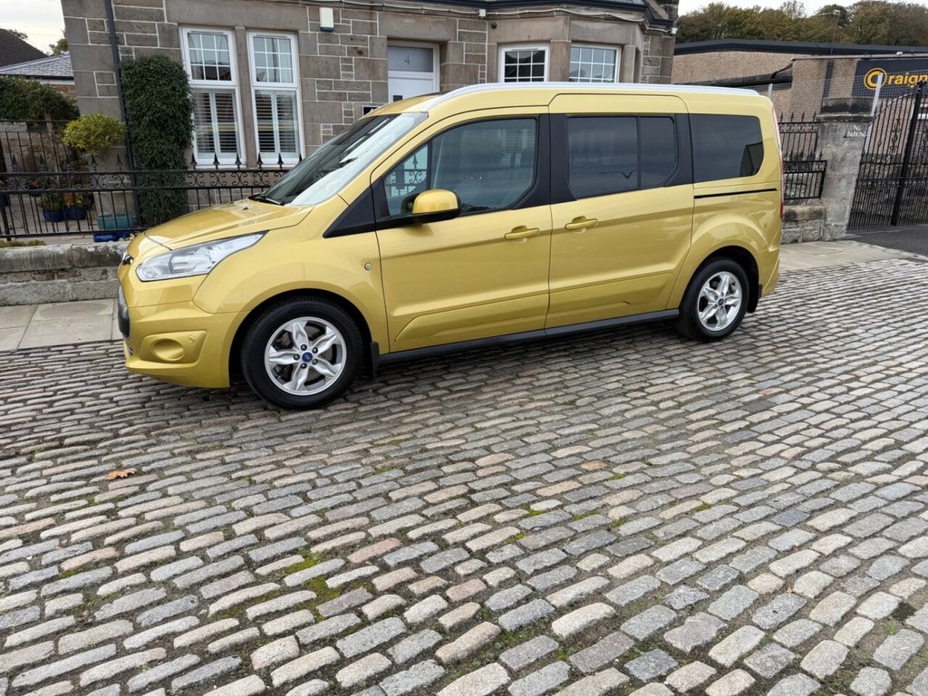 Used Ford Grand Tourneo Connect 2015 for sale - 77037896: Photo 10
