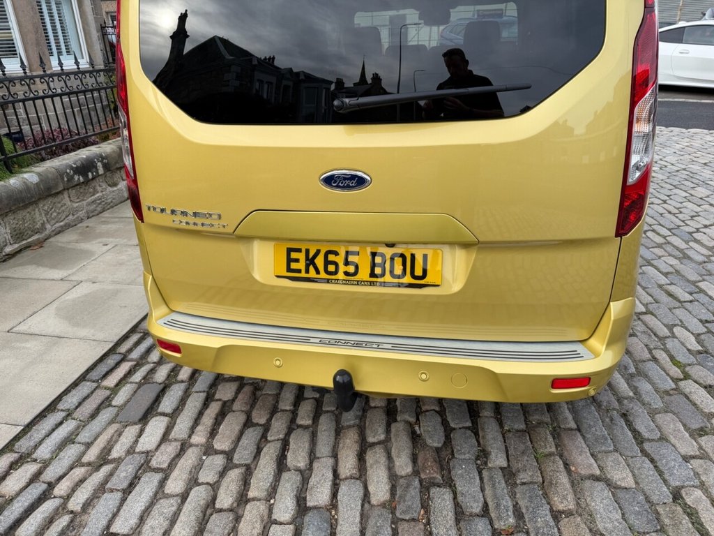 Used Ford Grand Tourneo Connect 2015 for sale - 77037896: Photo 17