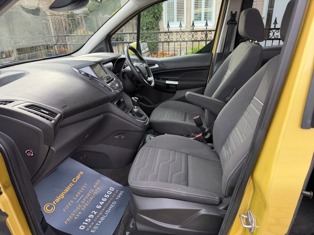 Used Ford Grand Tourneo Connect 2015 for sale - 77037896: Photo 31